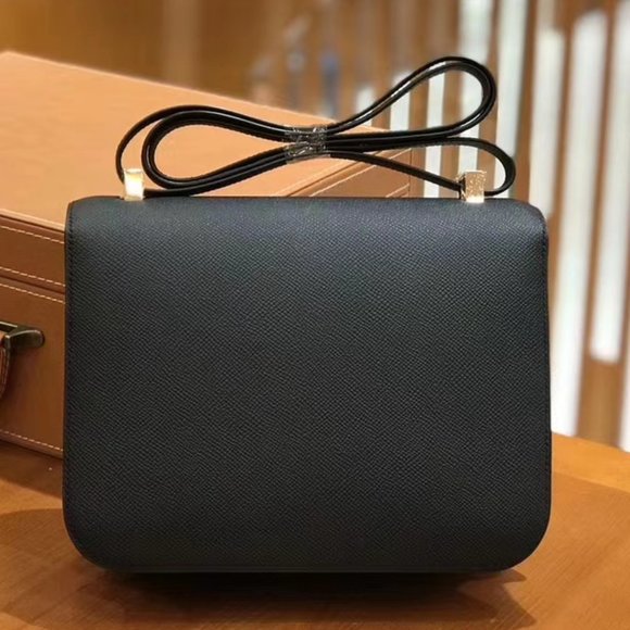 Hermes Constance 24 Medium Black Gold - Picture 3 of 6